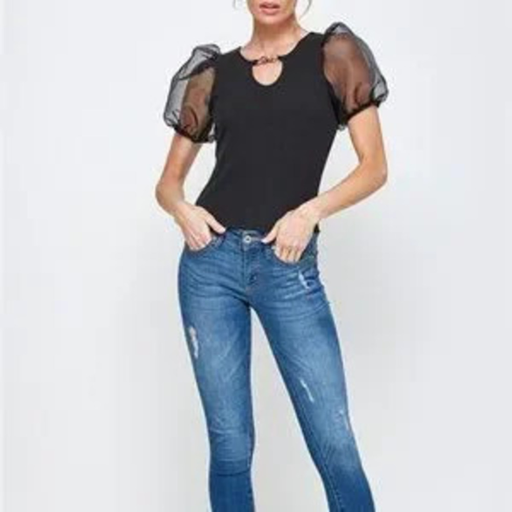 Puff Sleeved Black Top Black